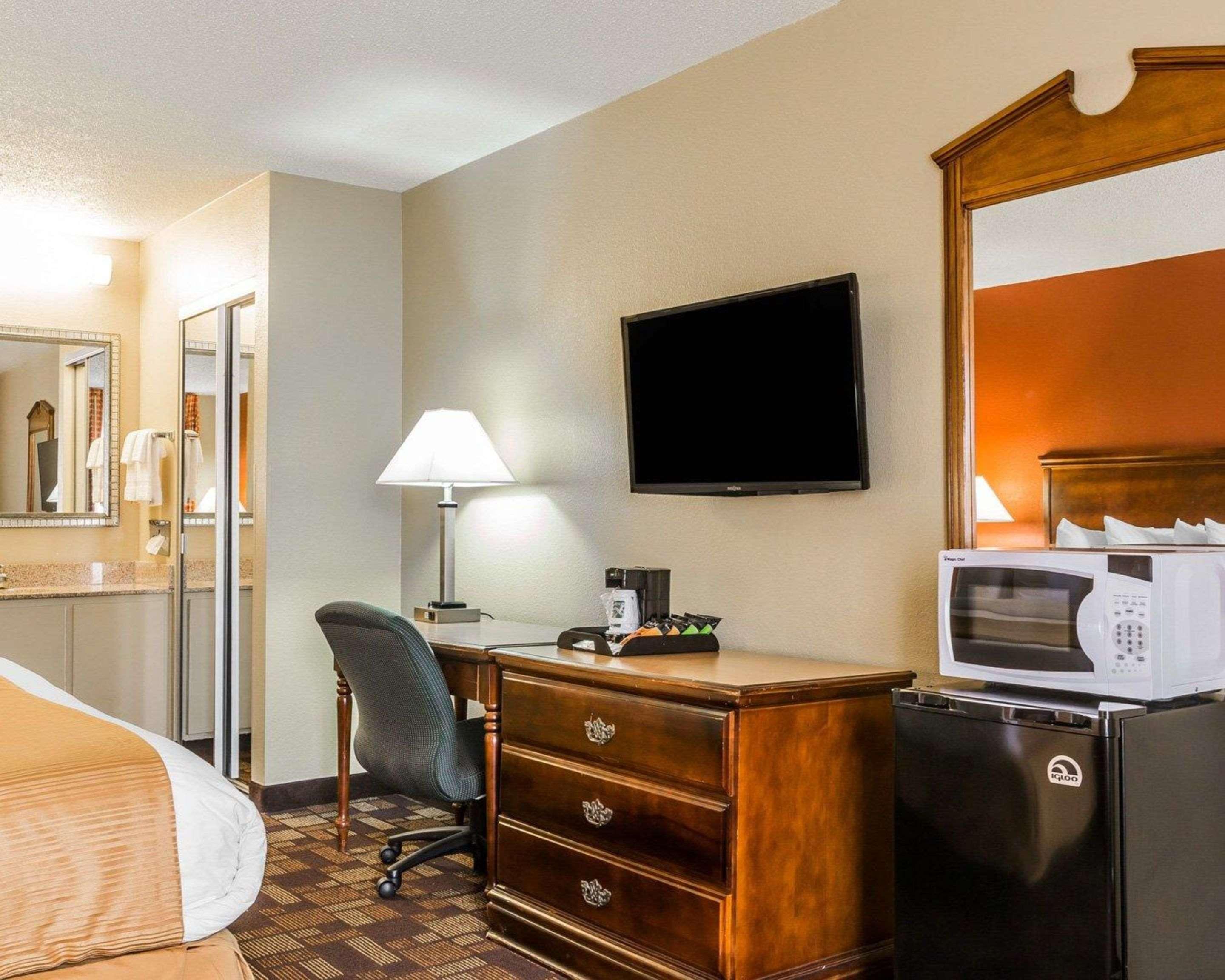Motel 6 Montgomery, Al - Eastern Blvd. Экстерьер фото